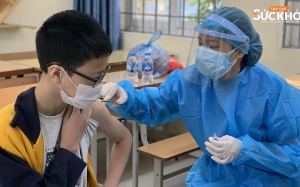 Tiêm vaccine Pfizer tăng hạn: Vẫn còn đó những nỗi lo