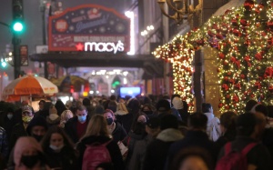 Trước thềm Giáng sinh 2021, Châu Âu tái phong tỏa vì Omicron