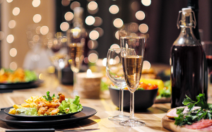 Kết hợp rượu vang trong bữa tiệc chào mừng năm mới