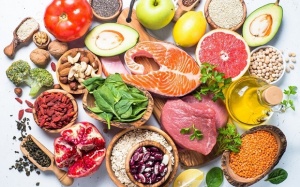 Sau điều trị COVID-19 nên ăn gì và kiêng gì?