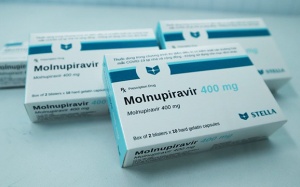 Thuốc Molnupiravir: Thận trọng khi sử dụng