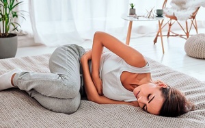 Đau bụng kinh dữ dội - Chị em chớ coi thường