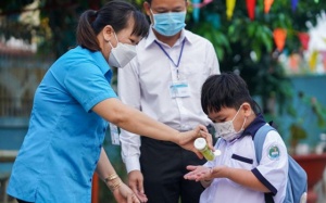 Lý giải tâm lý phụ huynh khi con trở lại trường