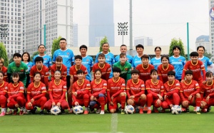 Đằng sau tấm vé dự World Cup