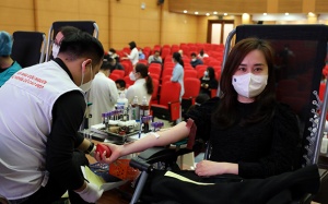 Bệnh viện Đại học Y Hà Nội hưởng ứng Lễ hội Xuân hồng năm 2022