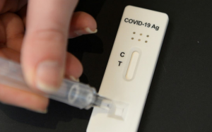 Lưu ý khi tự thực hiện test nhanh COVID-19 tại nhà