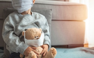 Trẻ mắc COVID-19 không triệu chứng, nhanh khỏi nhưng vẫn còn nỗi lo hậu COVID