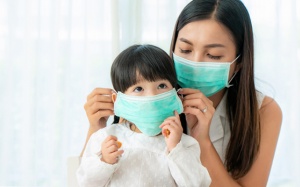 Giám đốc BV Nhi Trung ương tư vấn cách chăm sóc trẻ mắc COVID-19 tại nhà