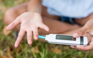 Người bệnh đái tháo đường mắc kèm gout nên ăn uống thế nào?
