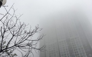 Sương mù, nồm ẩm bao phủ Bắc Bộ