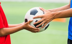 Tử vi thứ Bảy (12/3/2022): Bảo Bình nên cạnh tranh một cách công bằng