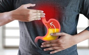 Trào ngược dạ dày thực quản và tim đập nhanh có liên hệ thế nào?