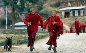 Hạnh phúc là Không chiến tranh, là Hòa bình, Ổn định