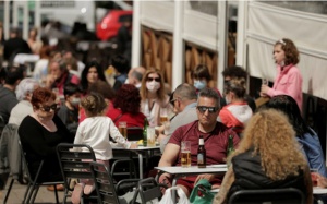 Tây Ban Nha dỡ bỏ hàng loạt biện pháp phòng chống dịch COVID-19