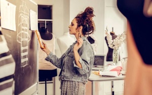 Tử vi thứ Hai (11/4/2022): Cự Giải sẽ dễ mất tập trung khi làm việc