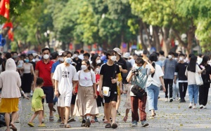 Ngày hội non sông “bình thường mới”