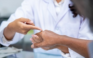 Người bệnh đái tháo đường bị ngứa có khỏi được không?