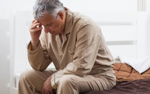 Người bệnh Parkinson bị khó ngủ, ngủ không sâu giấc phải làm sao?