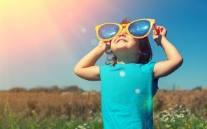 Làm sao phòng ngừa các dịch bệnh mùa Hè cho trẻ?