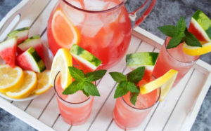 Cách làm nước chanh dưa hấu ngọt mát giải nhiệt mùa Hè