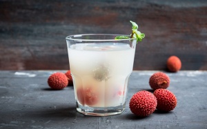 Giải nhiệt mùa Hè với mocktail vải