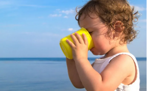 Bé nhà bạn có đang bị mất nước? 