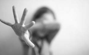 Bảo vệ con khỏi nguy cơ xâm hại 