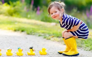 'Bỏ túi' 6 mẹo chăm sóc da cho trẻ trong mùa Hè