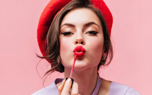 Mẹo giúp son lâu trôi và bền màu suốt ngày dài