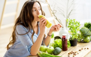 Những thói quen uống nước tốt cho sức khỏe đường ruột