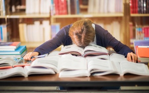 Tử vi thứ Sáu (17/6/2022): Ma Kết nên mạnh mẽ đối mặt với khó khăn