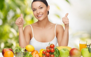 Thực phẩm nào giúp giảm mồ hôi và cải thiện mùi cơ thể ngày Hè?