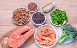 Người bị thoái hóa cột sống nên ăn gì?