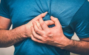 6 lời khuyên giúp người bệnh suy tim kiểm soát bệnh trong mùa Hè