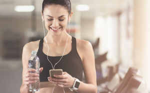 Có nên nghe nhạc khi tập thể dục?