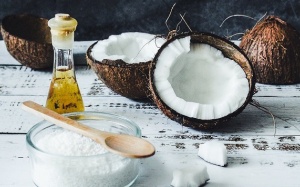 Dầu dừa có tốt cho răng miệng không?