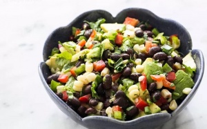 Salad đậu đen ngô: Bạn đã thử chưa?