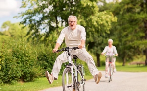 Tử vi thứ Năm (21/7/2022): Bọ Cạp nên dành thời gian tận hưởng niềm vui sống