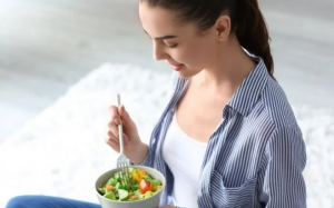 Ăn gì để giảm cân nhanh hơn khi tập luyện?