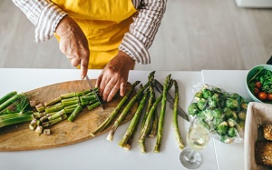 Có gì trong chế độ ăn uống của những vùng đất “trường thọ”?