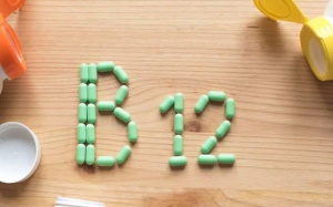 Dấu hiệu trên tóc 'tố' cơ thể bạn đang thiếu vitamin B12