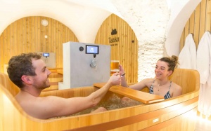 Trải nghiệm: Thư giãn tại spa bia có 1-0-2 tại Pháp