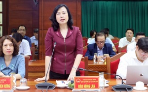 Quyền Bộ trưởng và chiến dịch tiêm chủng phòng chống COVID-19