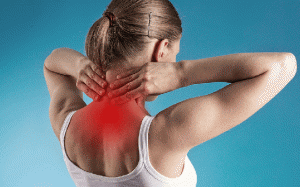 Thoát vị đĩa đệm cổ - Nguyên nhân, triệu chứng và cách khắc phục