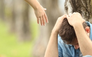 Tử vi Chủ nhật (14/8/2022): Bọ Cạp nên sẵn sàng giúp đỡ bạn bè