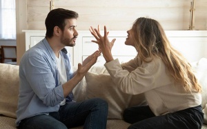 Tử vi thứ Hai (5/9/2022): Xử Nữ có thể vướng vào nhiều tranh cãi trong gia đình