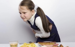 Chuyên gia chỉ cách phòng ngộ độc thực phẩm cho trẻ dịp nghỉ lễ 2/9