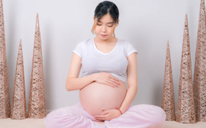 Waxing vùng bikini khi mang thai có an toàn?