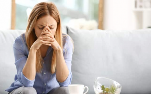 Giảm đau đầu nhanh không cần thuốc