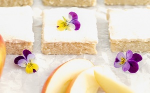 Món bánh táo và dừa không cần lò nướng